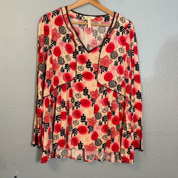 Matilda Jane Red and Cream Floral Blouse - Picture 2 of 13